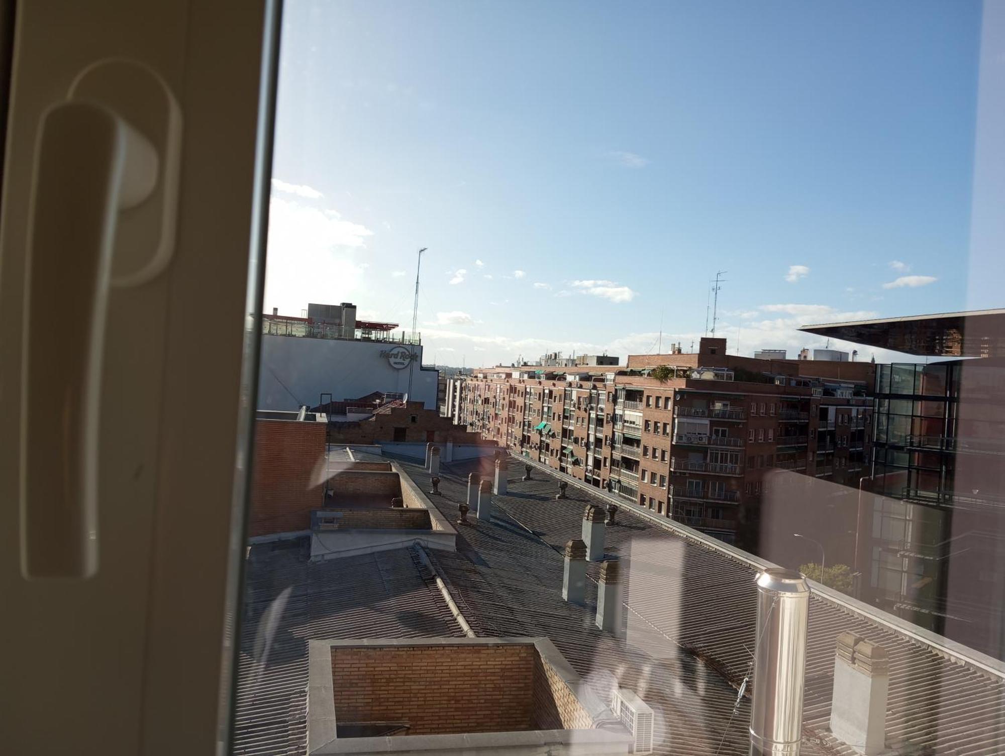 Hostal La Estacion Terrazas Μαδρίτη Εξωτερικό φωτογραφία